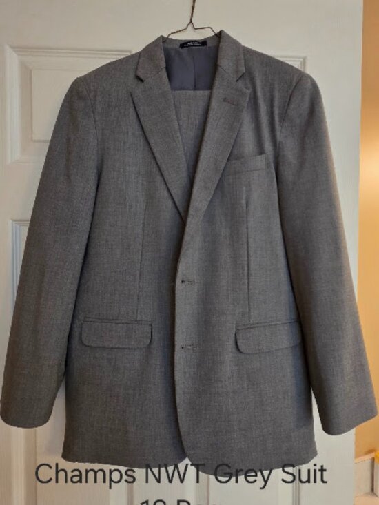 Other - Boys Suit, Grey, NWT, SZ 18 Reg